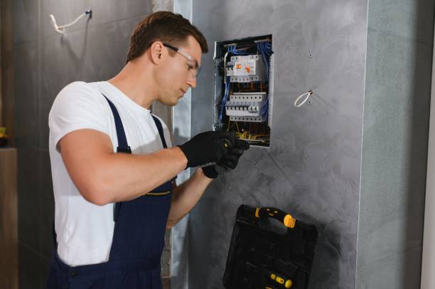 Best Licensed Electrician  in Seven Corners, VA